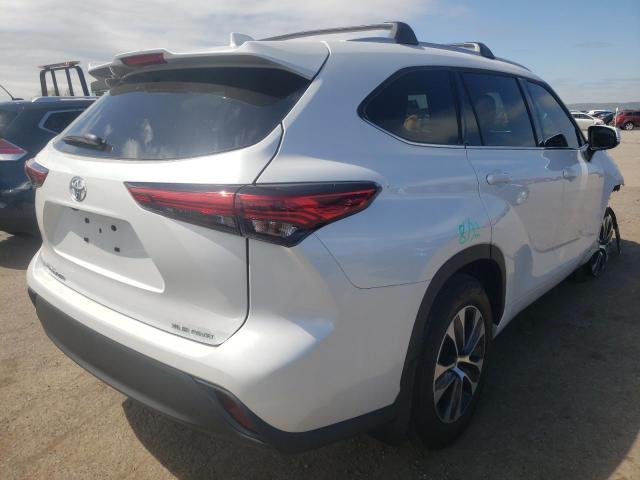 Photo 4 from auction – 2022 TOYOTA HIGHLANDER with VIN 5TDGZRBH2NS561588