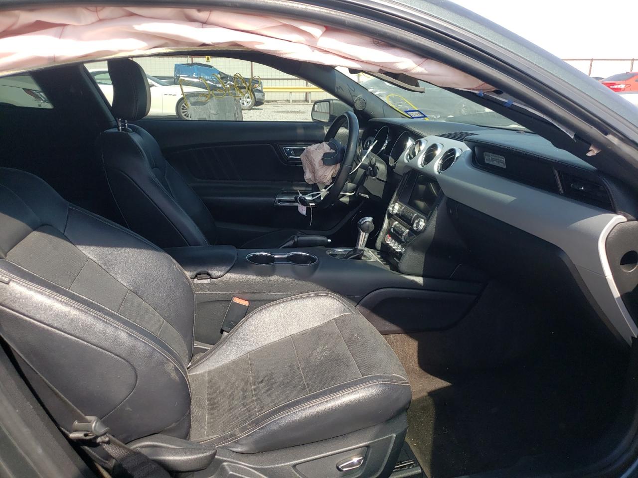 Photo 15 from auction – 2016 FORD MUSTANG with VIN 1FA6P8THXG5222053