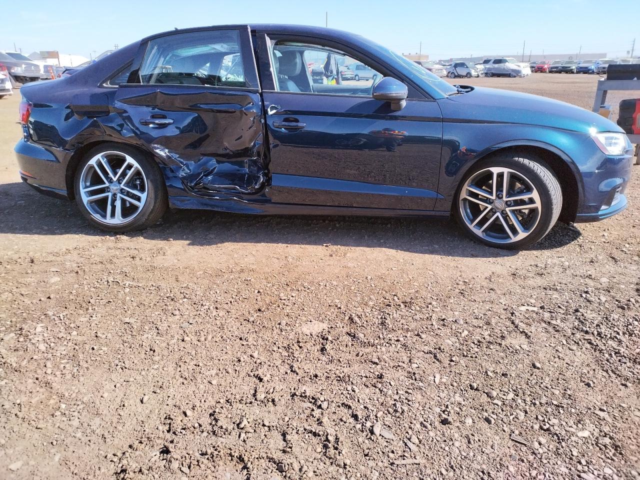 Photo 9 from auction – 2019 AUDI A3 PREMIUM with VIN WAUAUGFF5KA093542