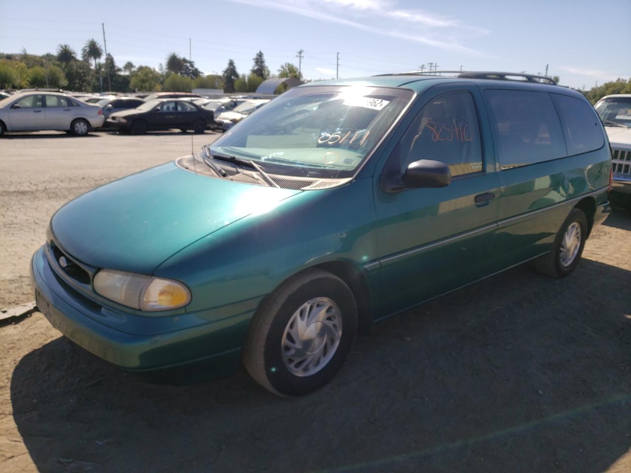 Photo 2 from auction – 1996 FORD WINDSTAR with VIN 2FMDA5145TBA03214