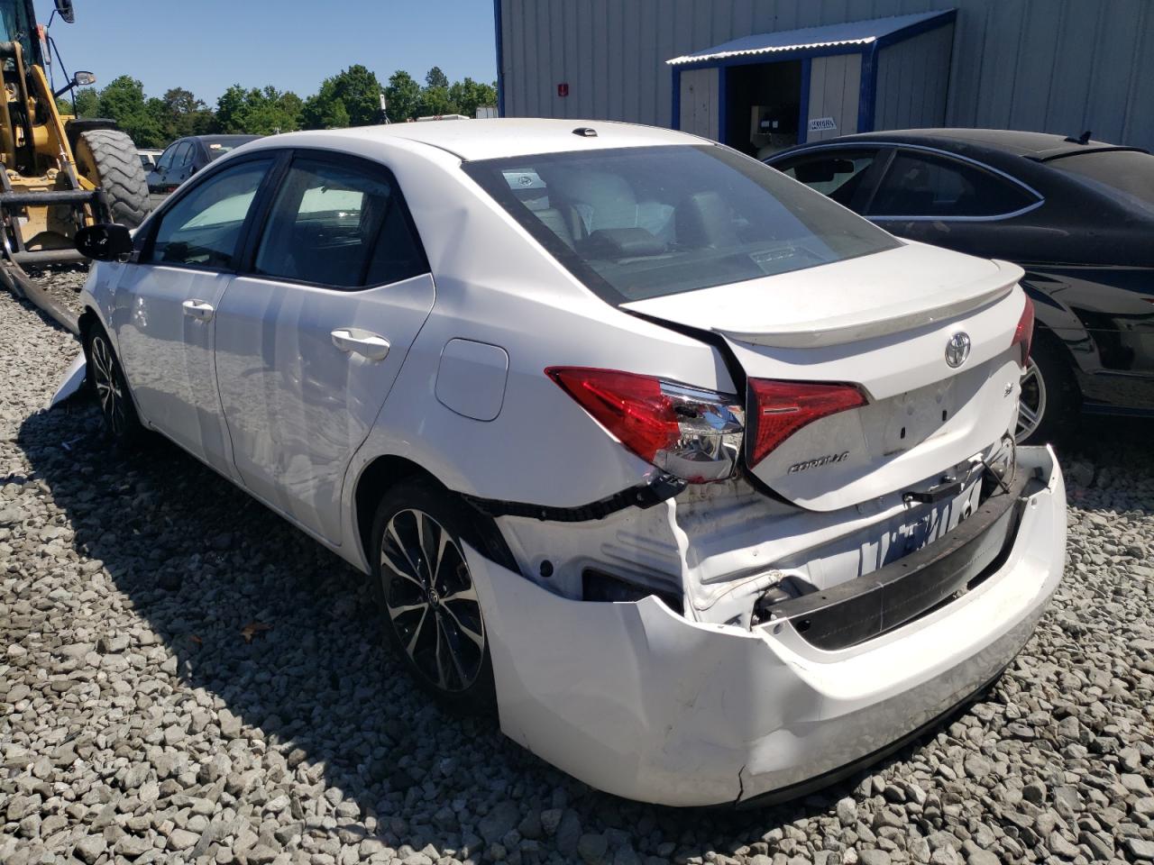 Photo 3 from auction – 2018 TOYOTA COROLLA L with VIN 2T1BURHEXJC034004