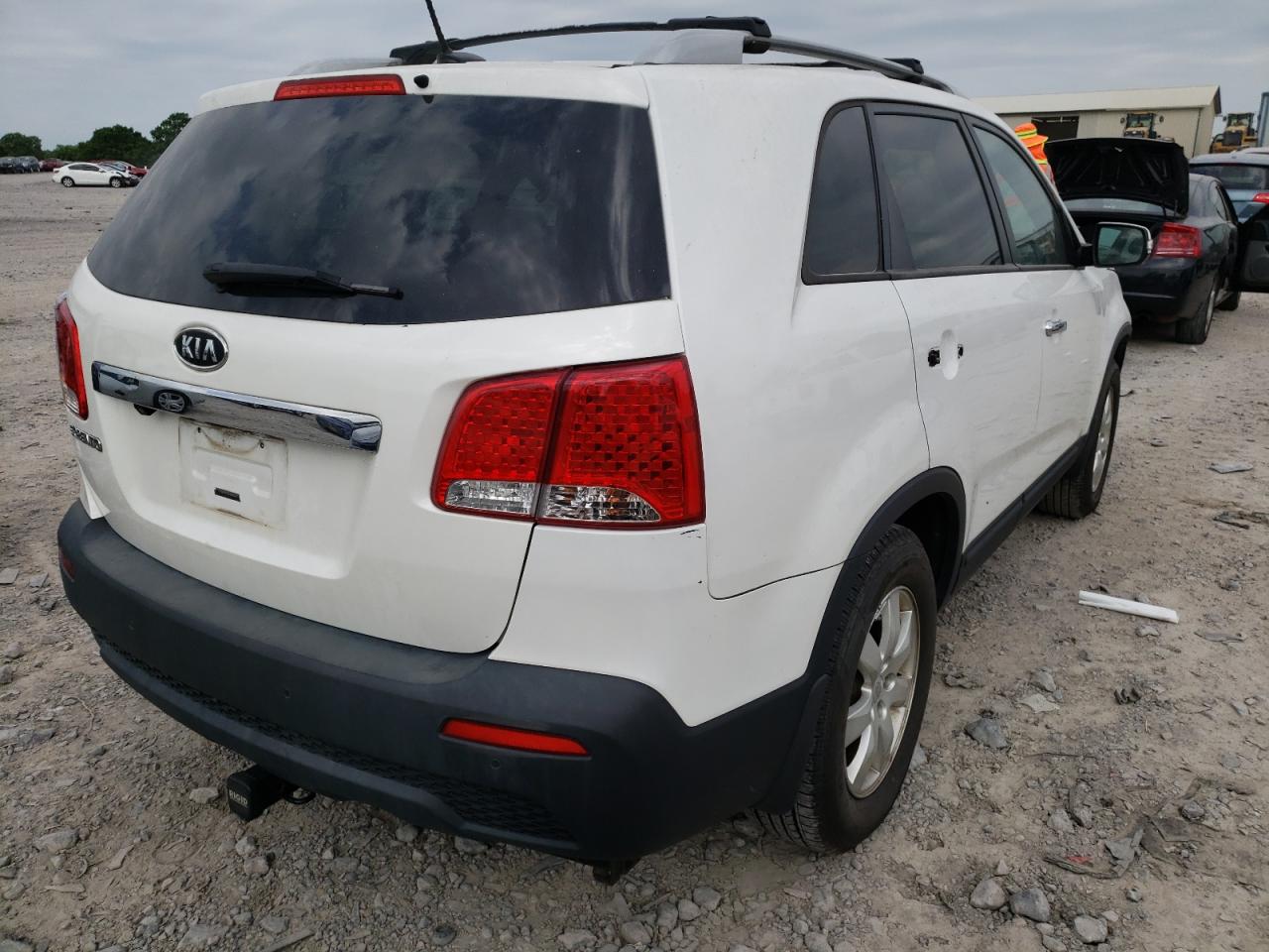 Photo 4 from auction – 2011 KIA SORENTO BA with VIN 5XYKT3A1XBG175040