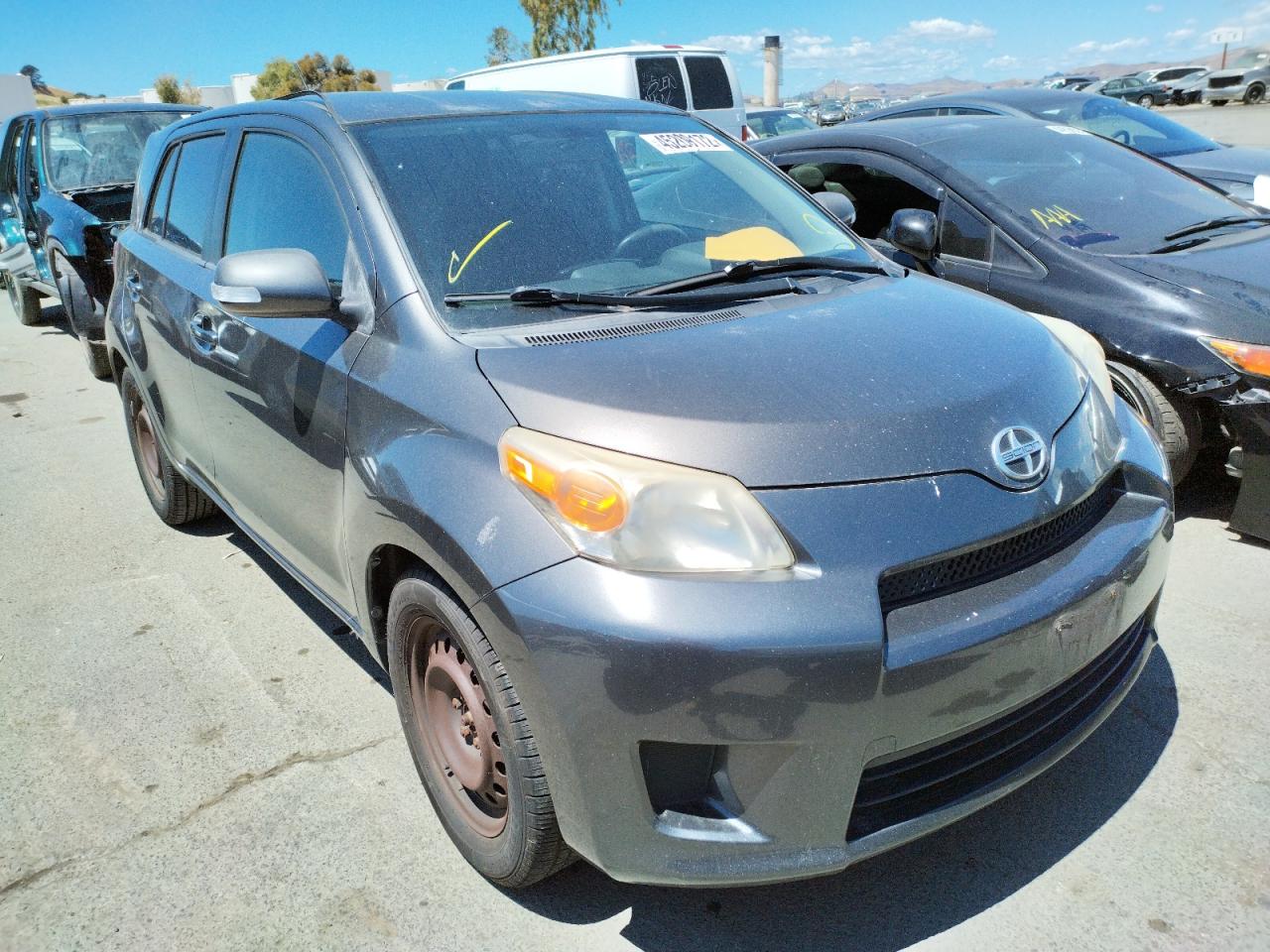 TOYOTA UK 2009 with VIN JTKKU10469J039178 - Photo from auction