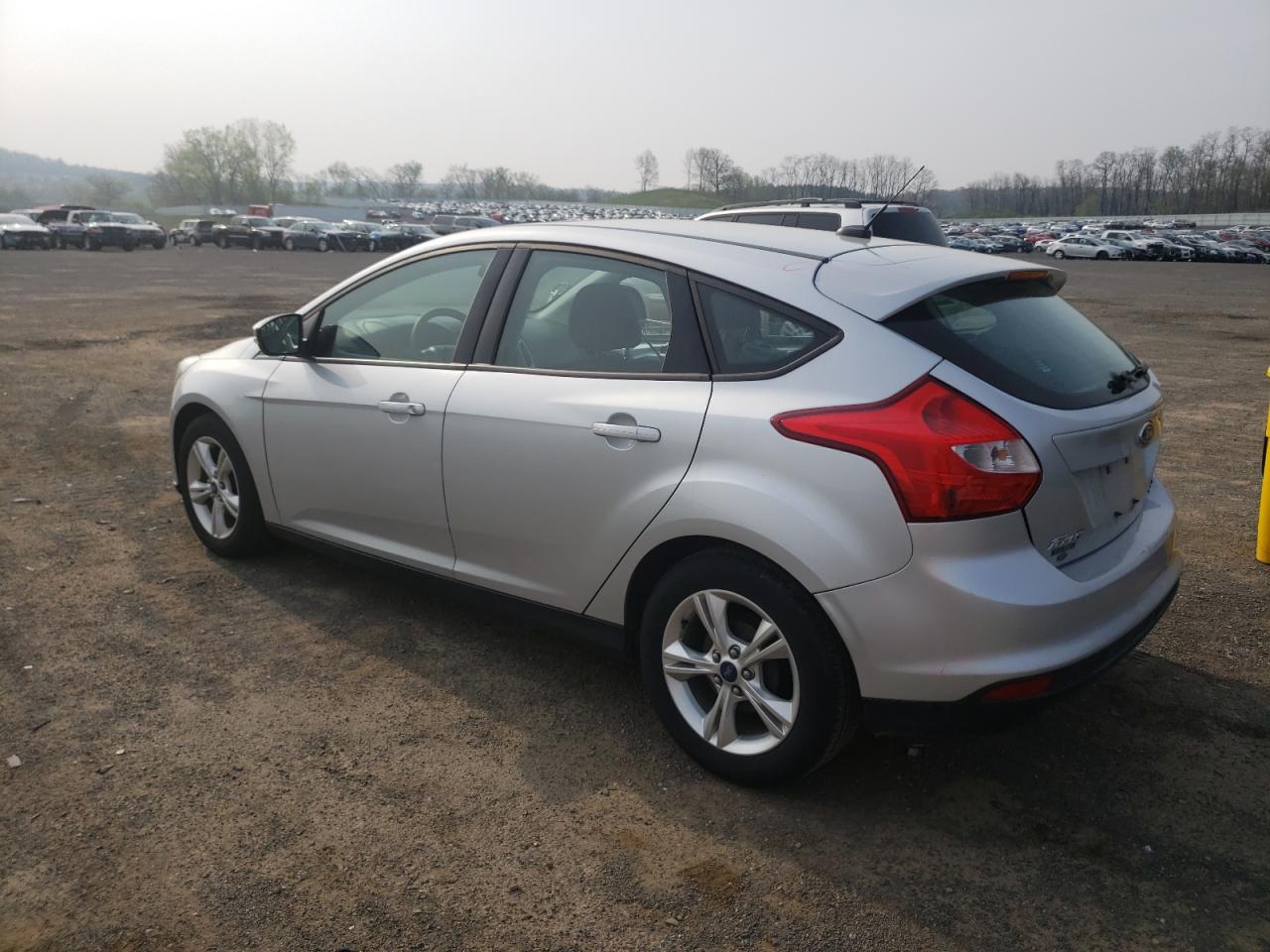 Photo 3 from auction – 2013 FORD FOCUS SE with VIN 1FADP3K22DL221753