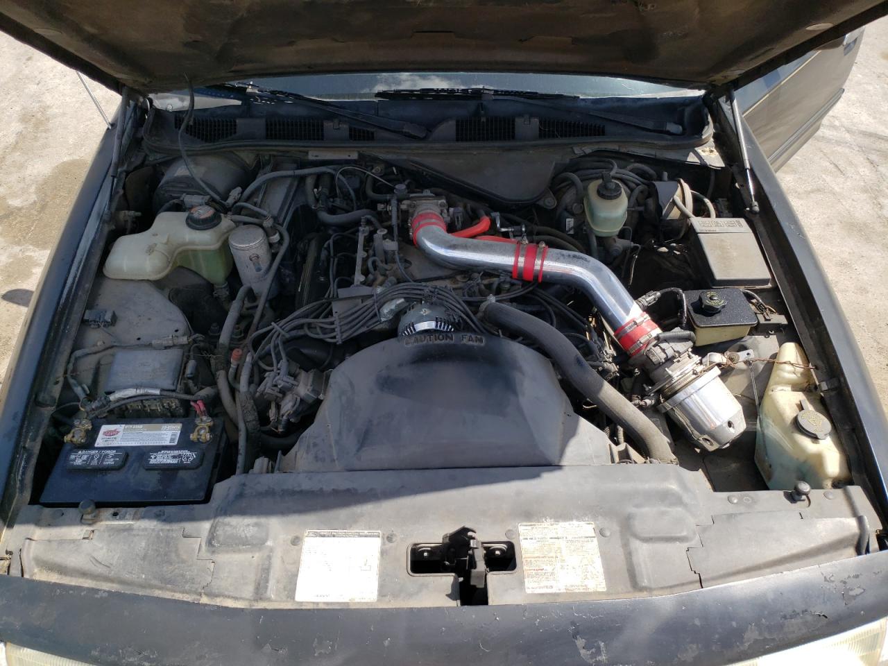 Photo 7 from auction – 1992 FORD CROWN VICT with VIN 2FACP74W1NX175923