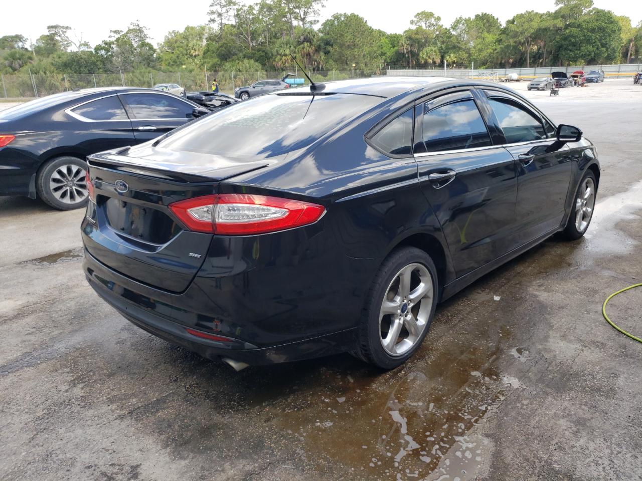 Photo 4 from auction – 2013 FORD FUSION SE with VIN 3FA6P0H76DR337775