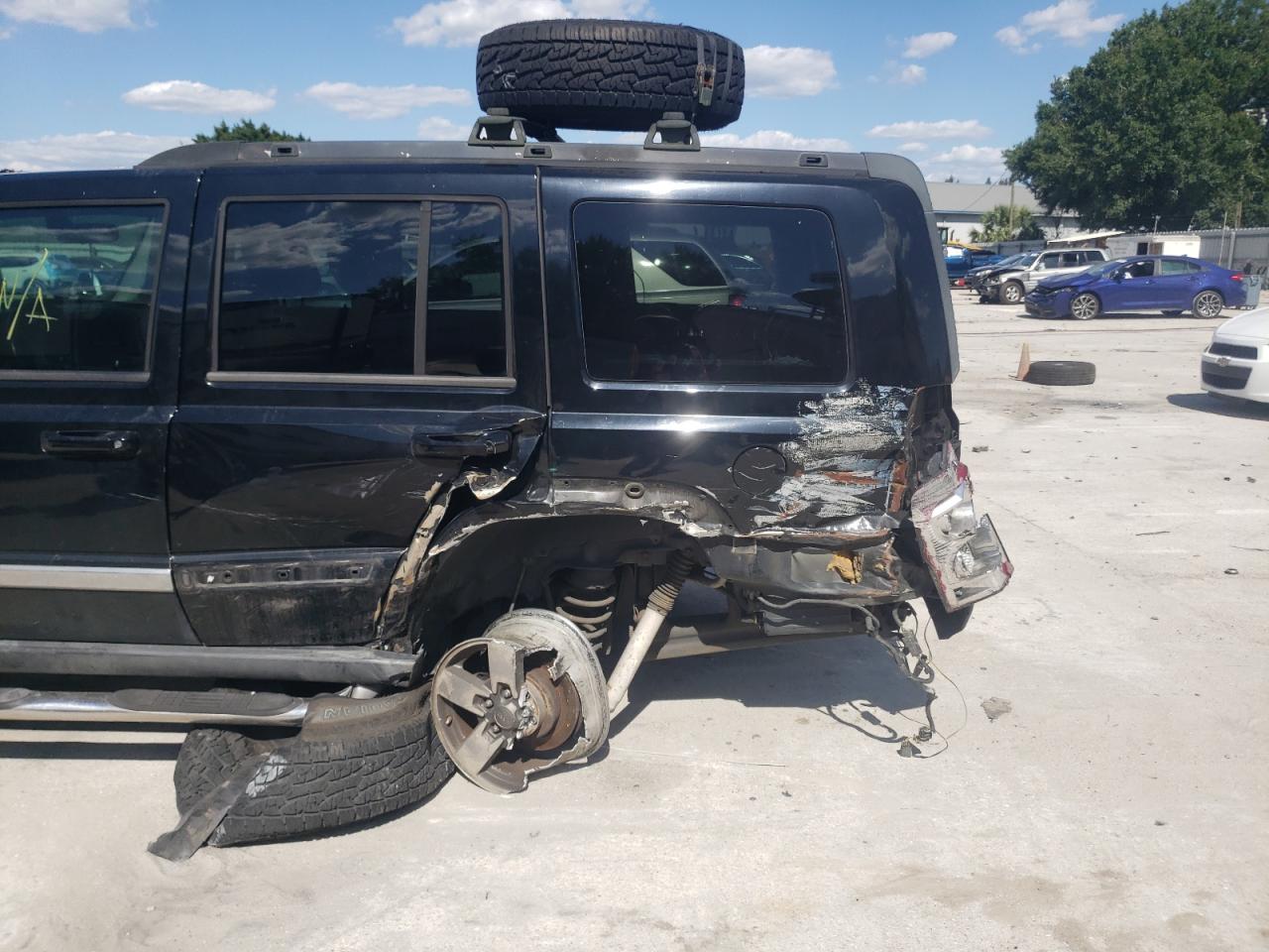 Photo 9 from auction – 2006 JEEP COMMANDER with VIN 1J8HG48K46C313824