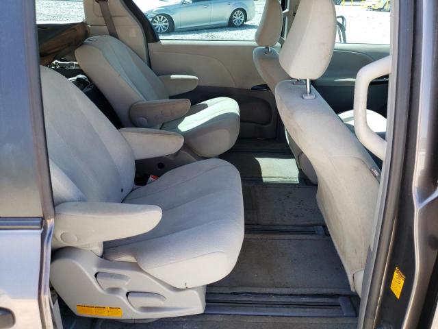 Photo 6 from auction – 2013 TOYOTA SIENNA with VIN 5TDZK3DC4DS370006