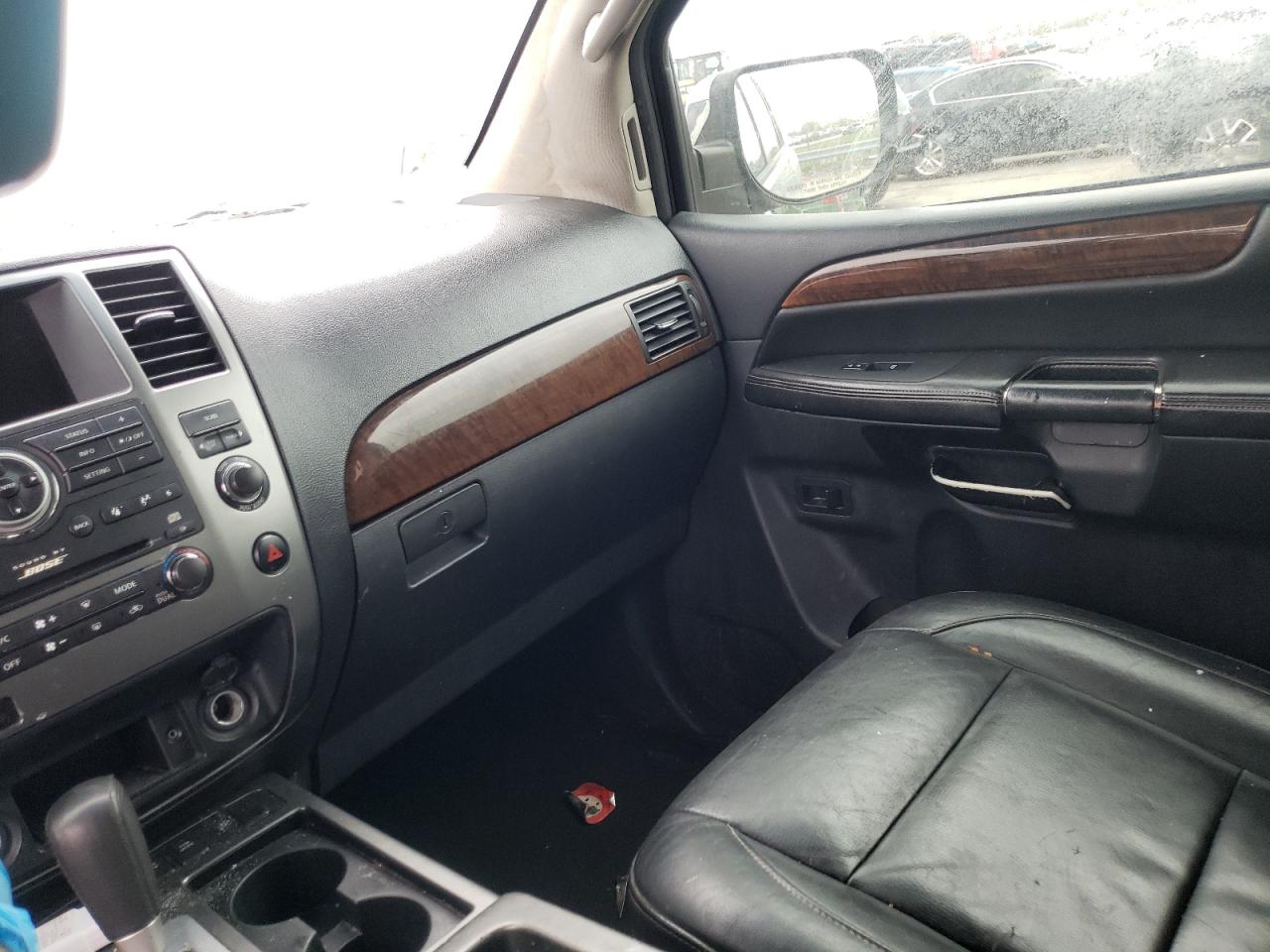 Photo 5 from auction – 2011 NISSAN ARMADA SV with VIN 5N1BA0ND6BN607667