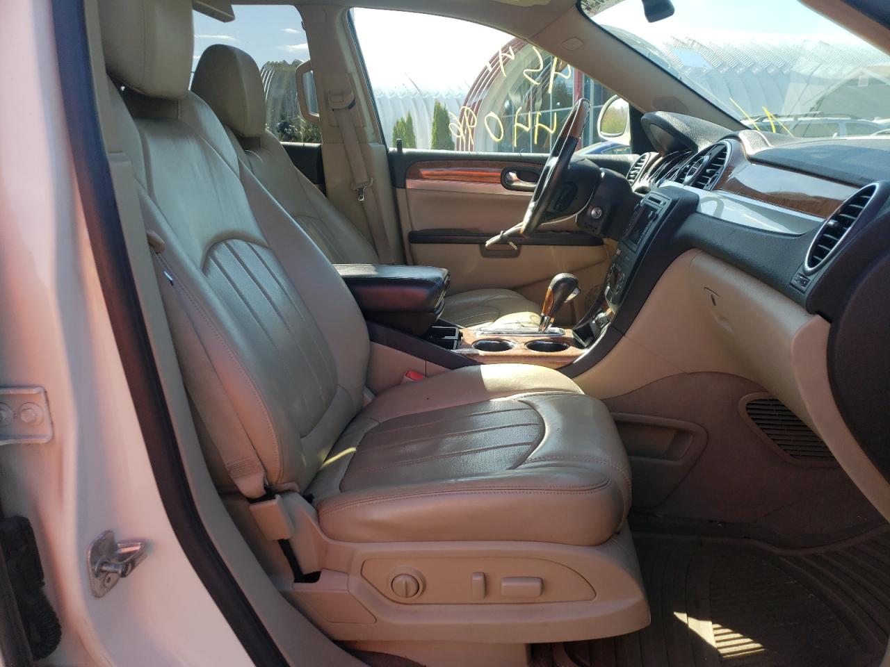 Photo 5 from auction – 2009 BUICK ENCLAVE CX with VIN 5GAEV23D39J156995