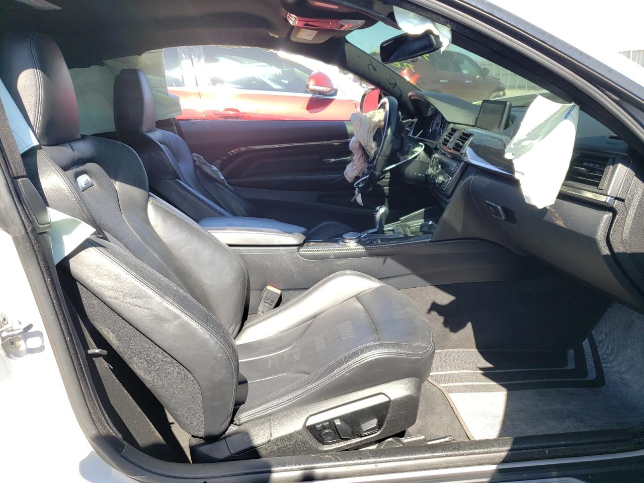 Photo 5 from auction – 2015 BMW M4 with VIN WBS3R9C53FK331014