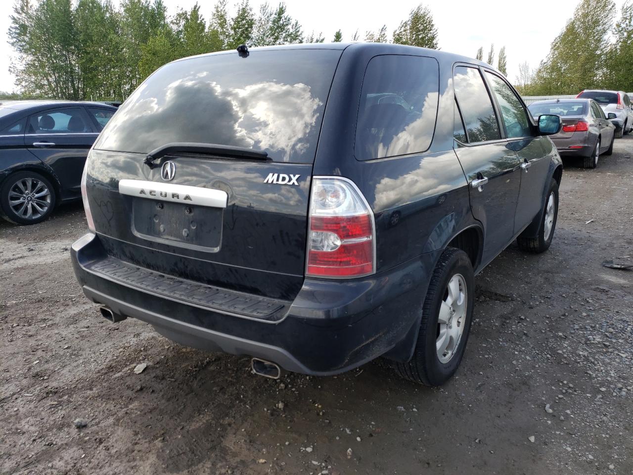 Photo 4 from auction – 2005 ACURA MDX with VIN 2HNYD18235H519026