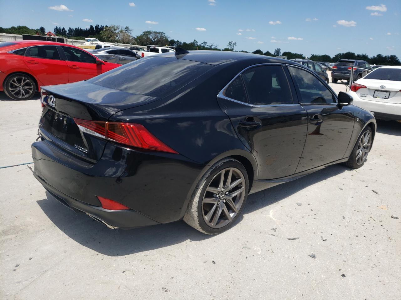 Photo 4 from auction – 2017 LEXUS IS 200T with VIN JTHBA1D2XH5060422