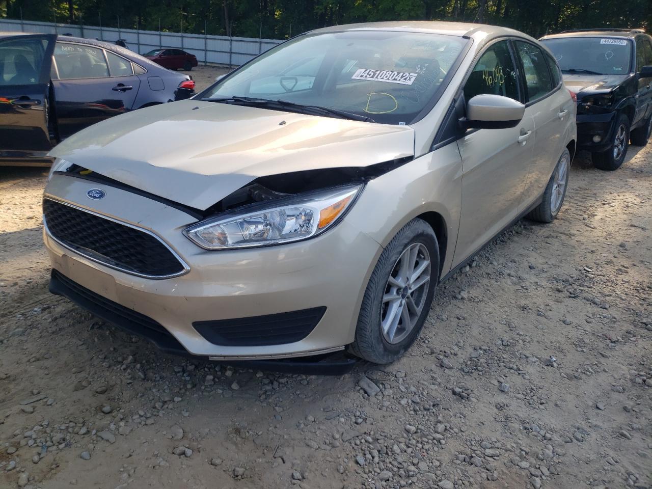 Photo 2 from auction – 2018 FORD FOCUS SE with VIN 1FADP3K24JL308629