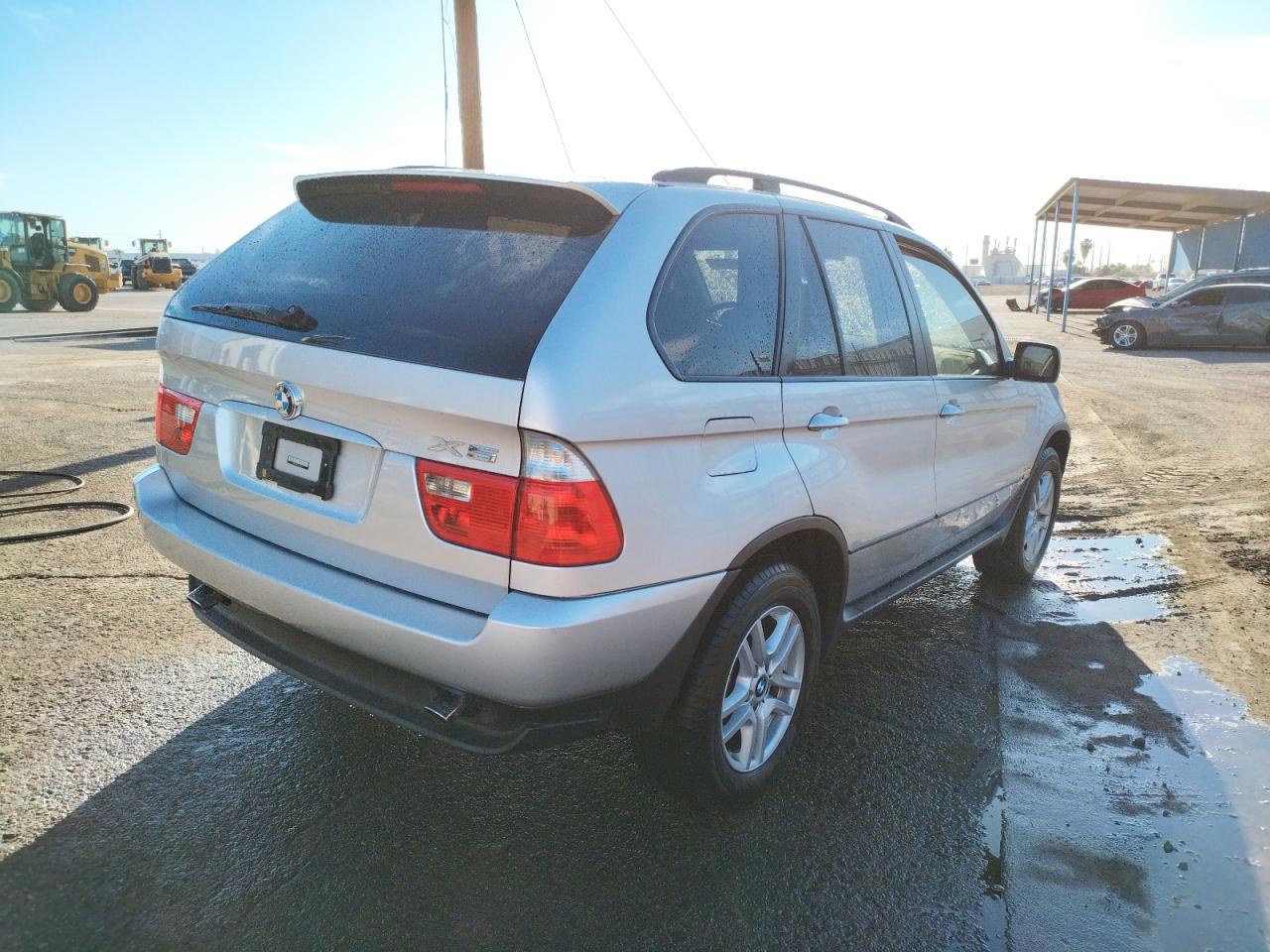 Photo 4 from auction – 2006 BMW X5 3.0I with VIN 5UXFA13586LY47259