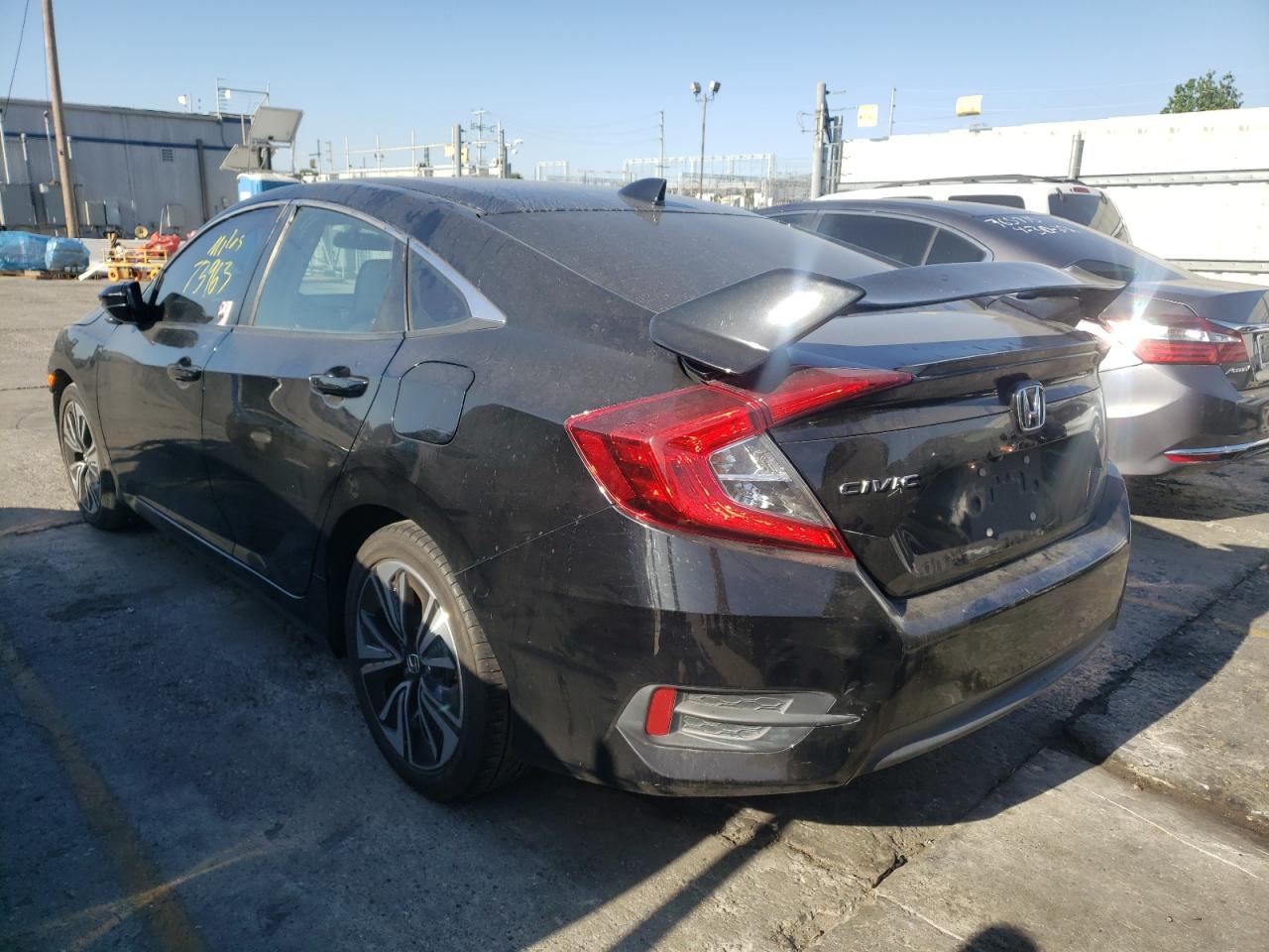 Photo 3 from auction – 2016 HONDA CIVIC EX with VIN 2HGFC1F37GH643638