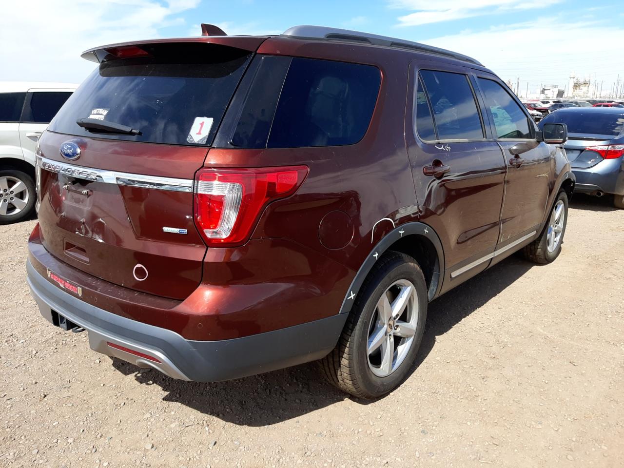 Photo 4 from auction – 2016 FORD EXPLORER X with VIN 1FM5K8D88GGA95922