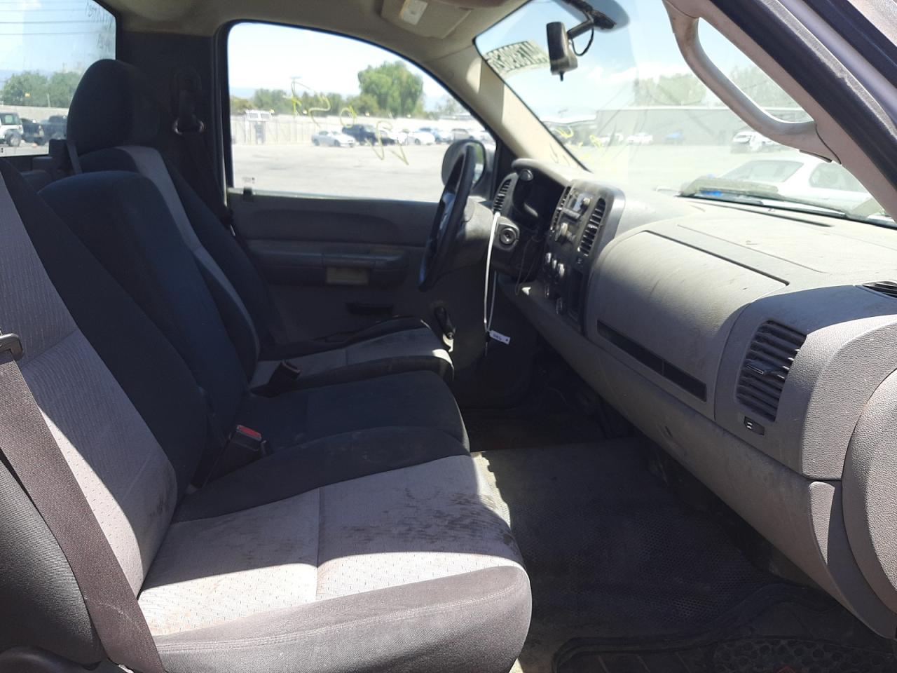 Photo 5 from auction – 2008 CHEVROLET SILVERADO with VIN 1GCEC14X78Z161916