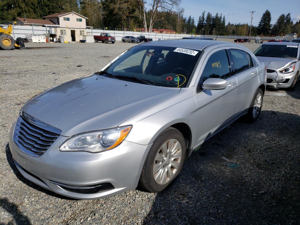 Photo 2 from auction – 2012 CHRYSLER 200 LX with VIN 1C3CCBAB7CN261766