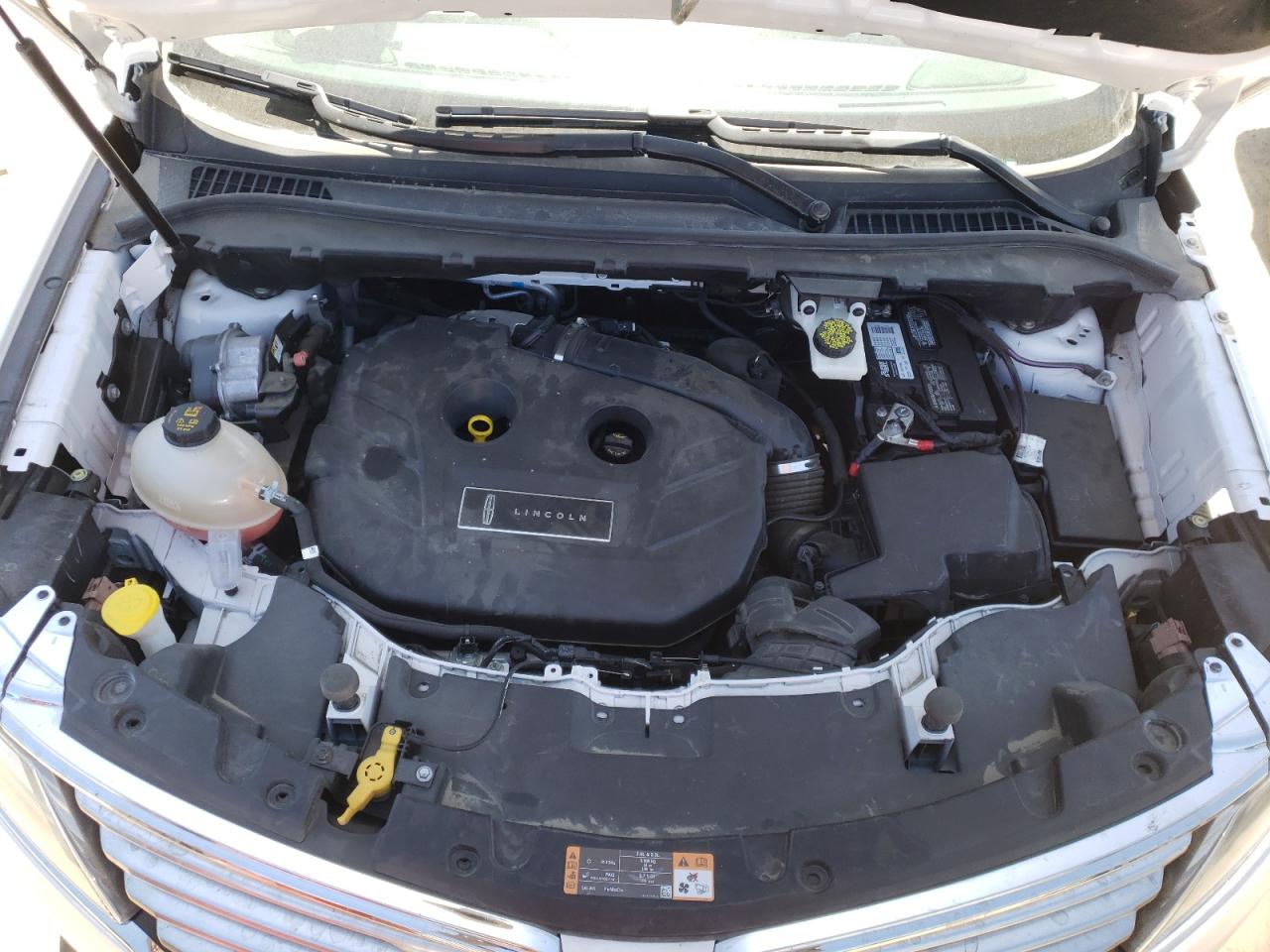 Photo 7 from auction – 2018 LINCOLN MKC RESERV with VIN 5LMTJ3DH3JUL22047
