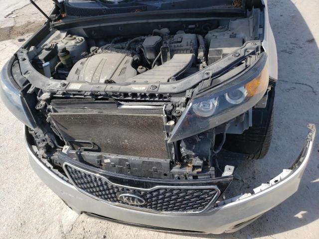 Photo 7 from auction – 2012 KIA SORENTO SX with VIN 5XYKWDA26CG304897
