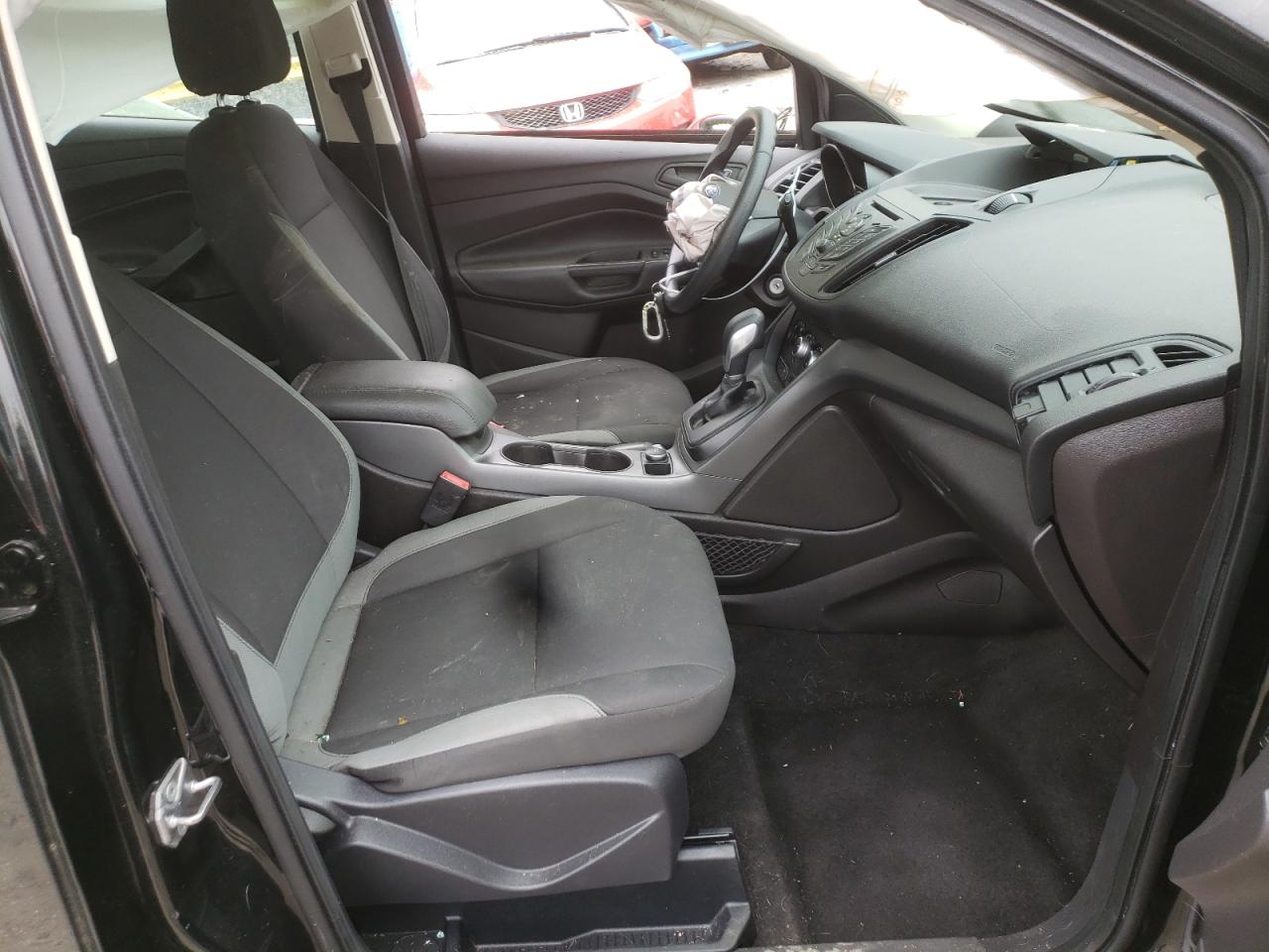 Photo 5 from auction – 2016 FORD ESCAPE S with VIN 1FMCU0F76GUC06430