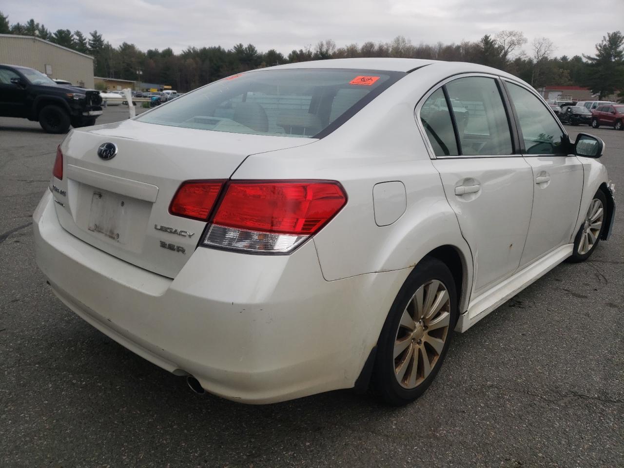 Photo 4 from auction – 2010 SUBARU LEGACY 3.6 with VIN 4S3BMDK64A2239899