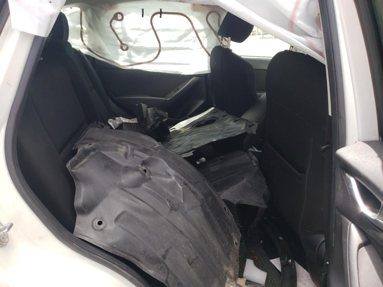 Photo 6 from auction – 2015 MAZDA CX-5 SPORT with VIN JM3KE4BY1F0504447