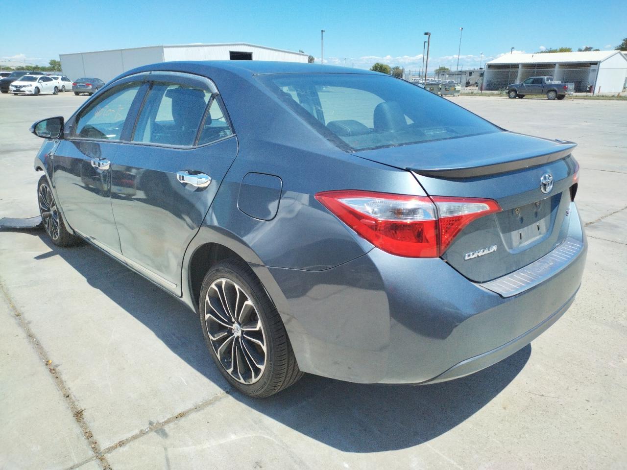 Photo 3 from auction – 2015 TOYOTA COROLLA L with VIN 2T1BURHE9FC393433