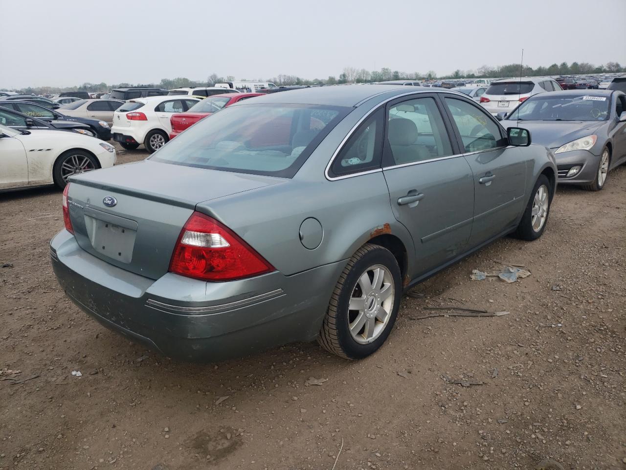 Photo 4 from auction – 2005 FORD FIVE HUNDR with VIN 1FAFP23135G118151