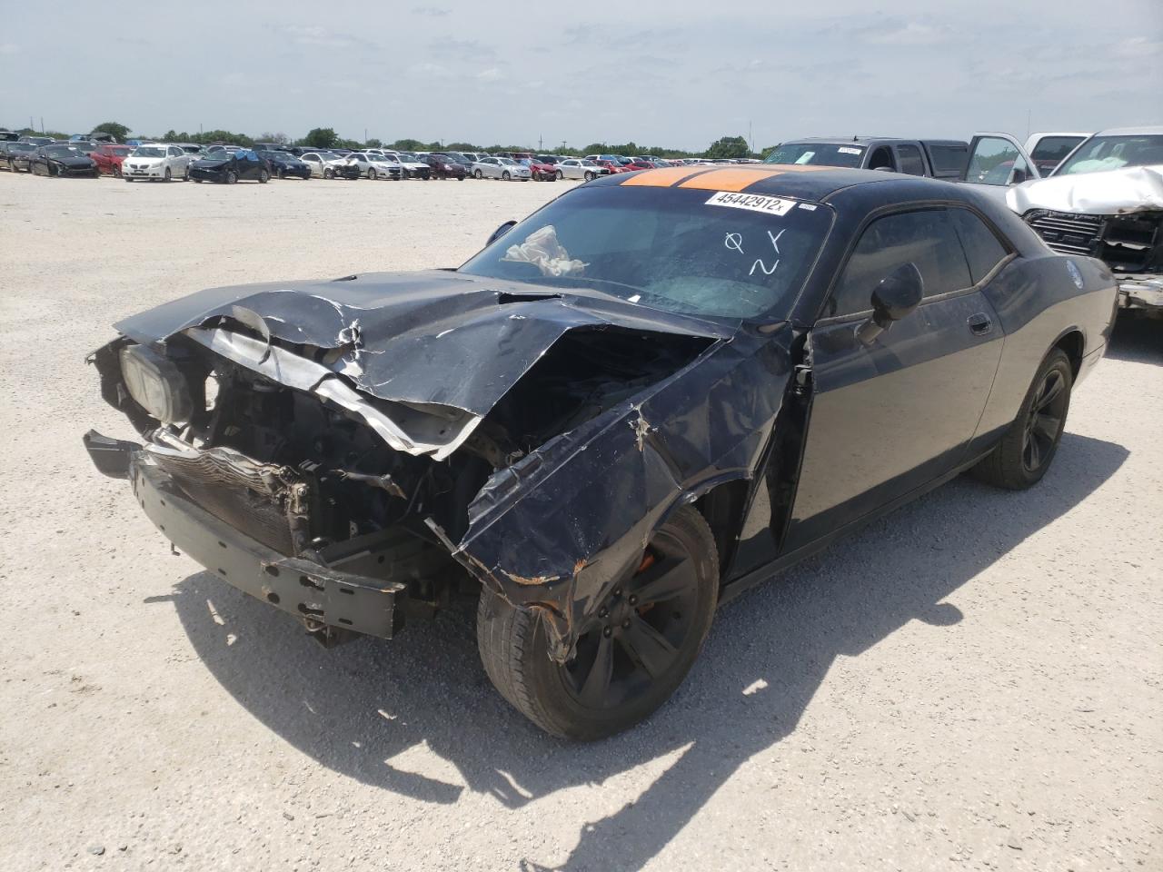 Photo 2 from auction – 2010 DODGE CHALLENGER with VIN 2B3CJ4DV2AH208449