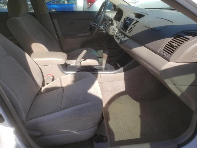 Photo 5 from auction – 2004 TOYOTA CAMRY LE with VIN 4T1BE32K94U364258