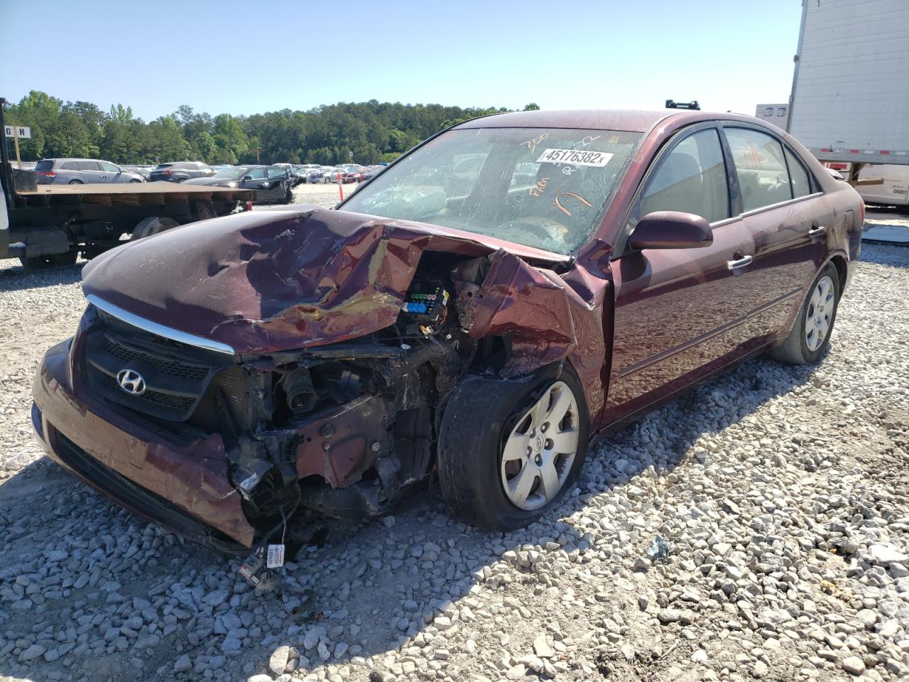 Photo 2 from auction – 2007 HYUNDAI SONATA GLS with VIN 5NPET46C17H285651