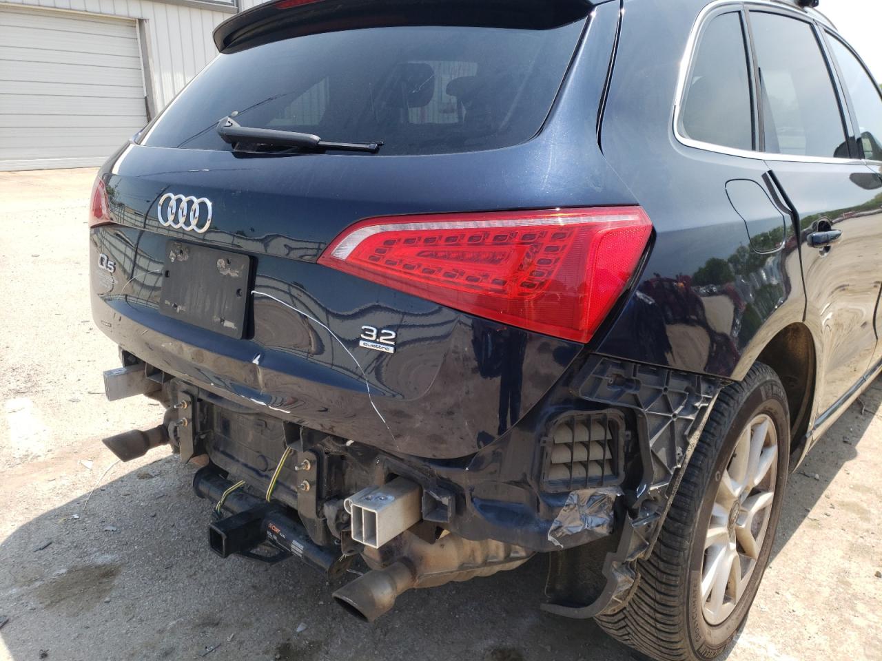 Photo 20 from auction – 2010 AUDI Q5 PREMIUM with VIN WA1LKAFP9AA039063