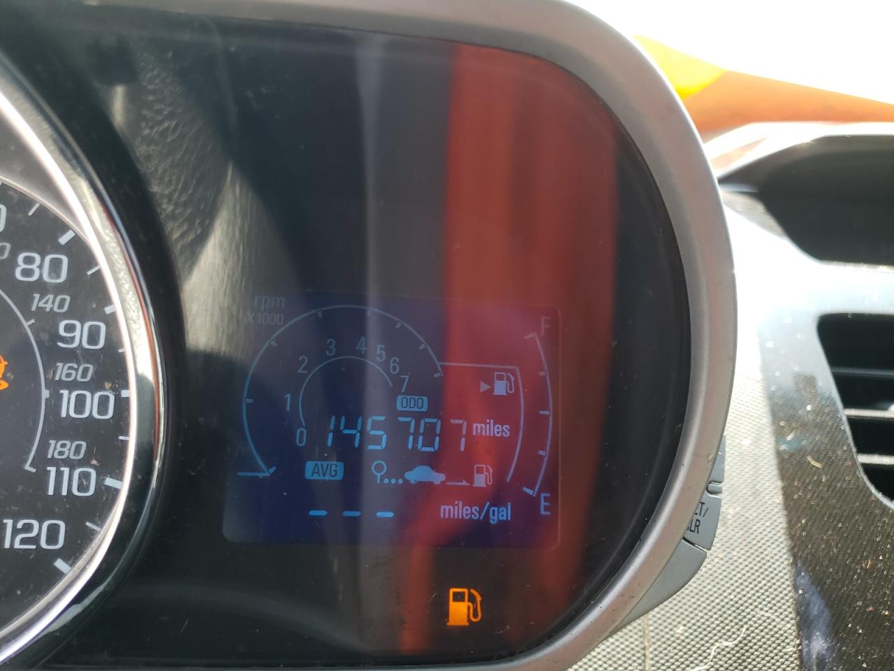 Photo 8 from auction – 2014 CHEVROLET SPARK 1LT with VIN KL8CD6S99EC533334
