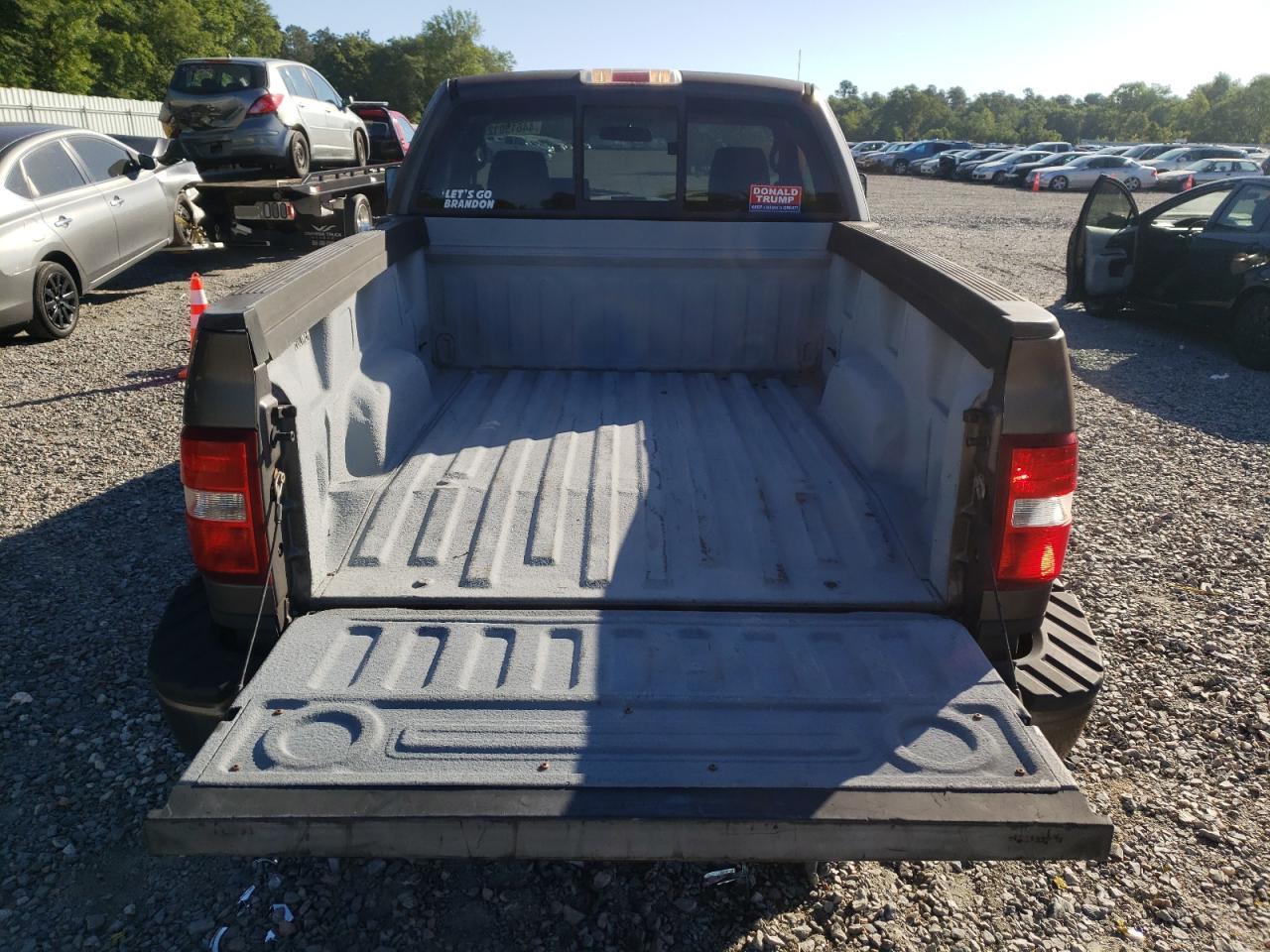 Photo 6 from auction – 2006 FORD F150 with VIN 1FTRF02276KA89647