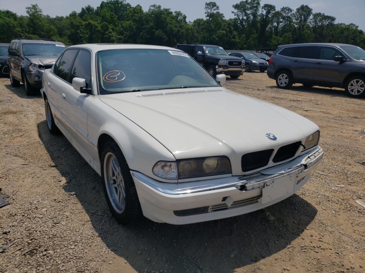 BMW 740 IL 1998 with VIN WBAGJ8321WDM10599 - Photo from auction