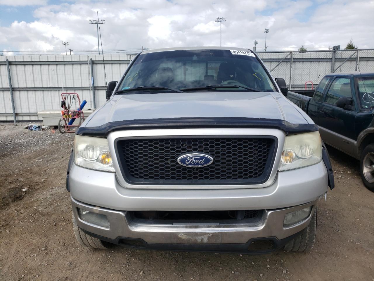 Photo 9 from auction – 2005 FORD F150 with VIN 1FTPX14595FB65894