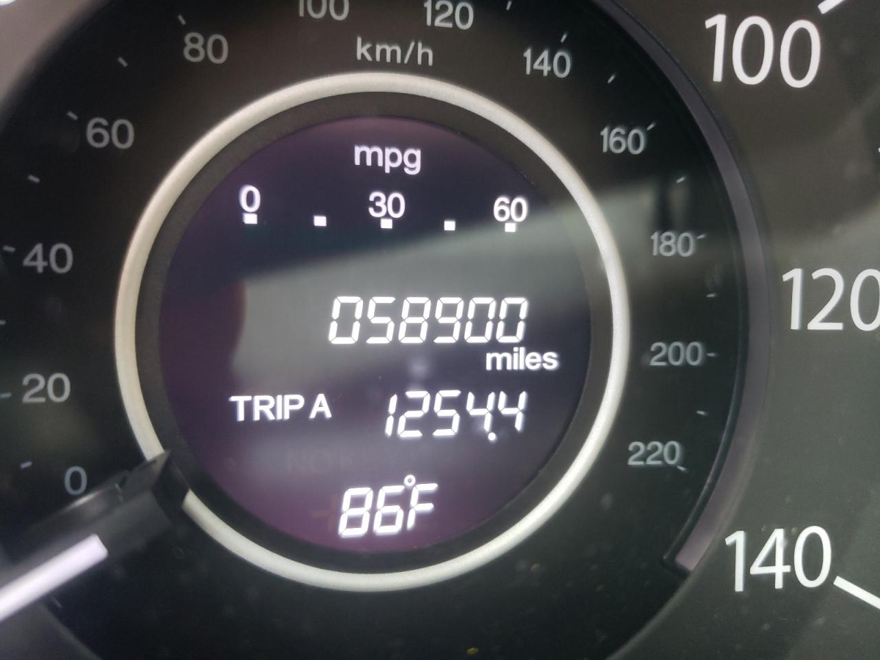 Photo 13 from auction – 2016 HONDA CR-V EX with VIN 2HKRM3H5XGH511712