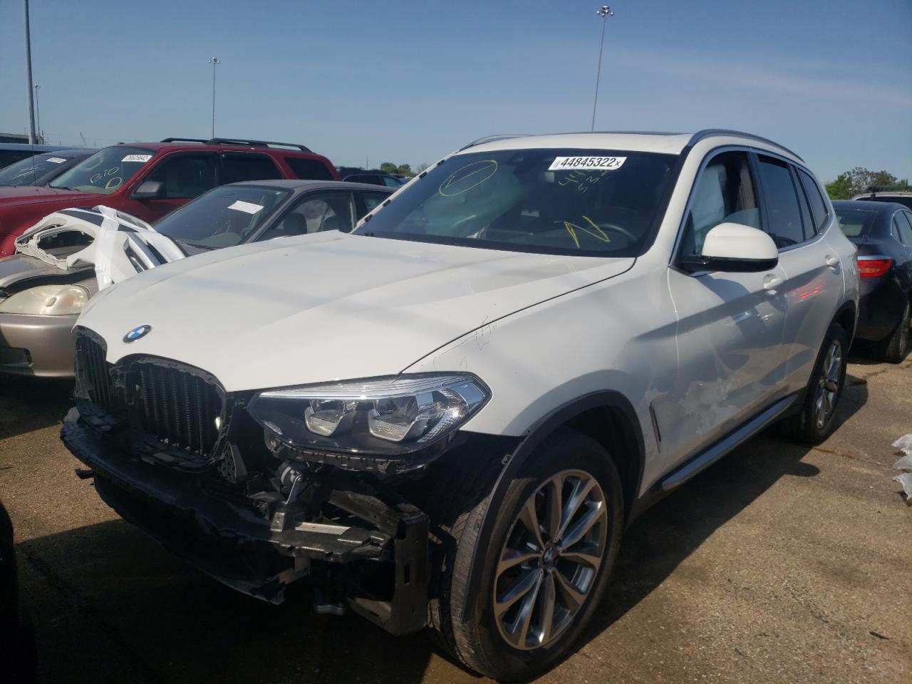 Photo 2 from auction – 2019 BMW X3 XDRIVE3 with VIN 5UXTR9C56KLE11596