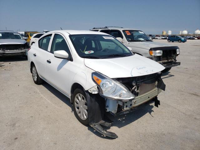 NISSAN VERSA S 2017 with VIN 3N1CN7AP3HL900556 - Photo from auction