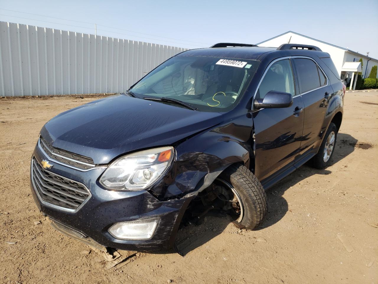 Photo 2 from auction – 2017 CHEVROLET EQUINOX LT with VIN 2GNFLFEK5H6319385