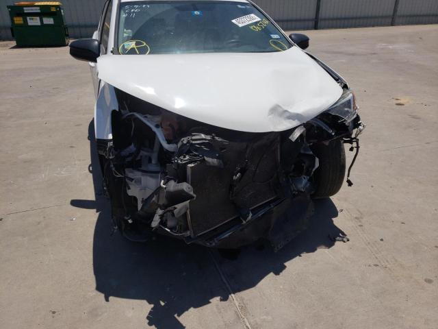 Photo 9 from auction – 2016 TOYOTA RAV4 LE with VIN JTMZFREV5GD085242