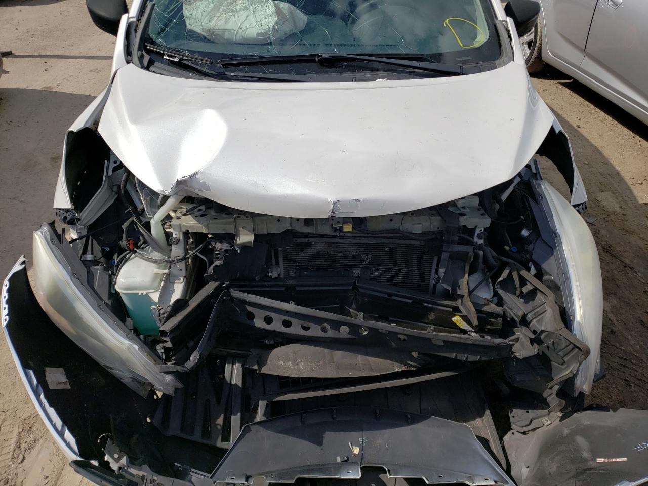 Photo 7 from auction – 2015 NISSAN VERSA NOTE with VIN 3N1CE2CP7FL372131