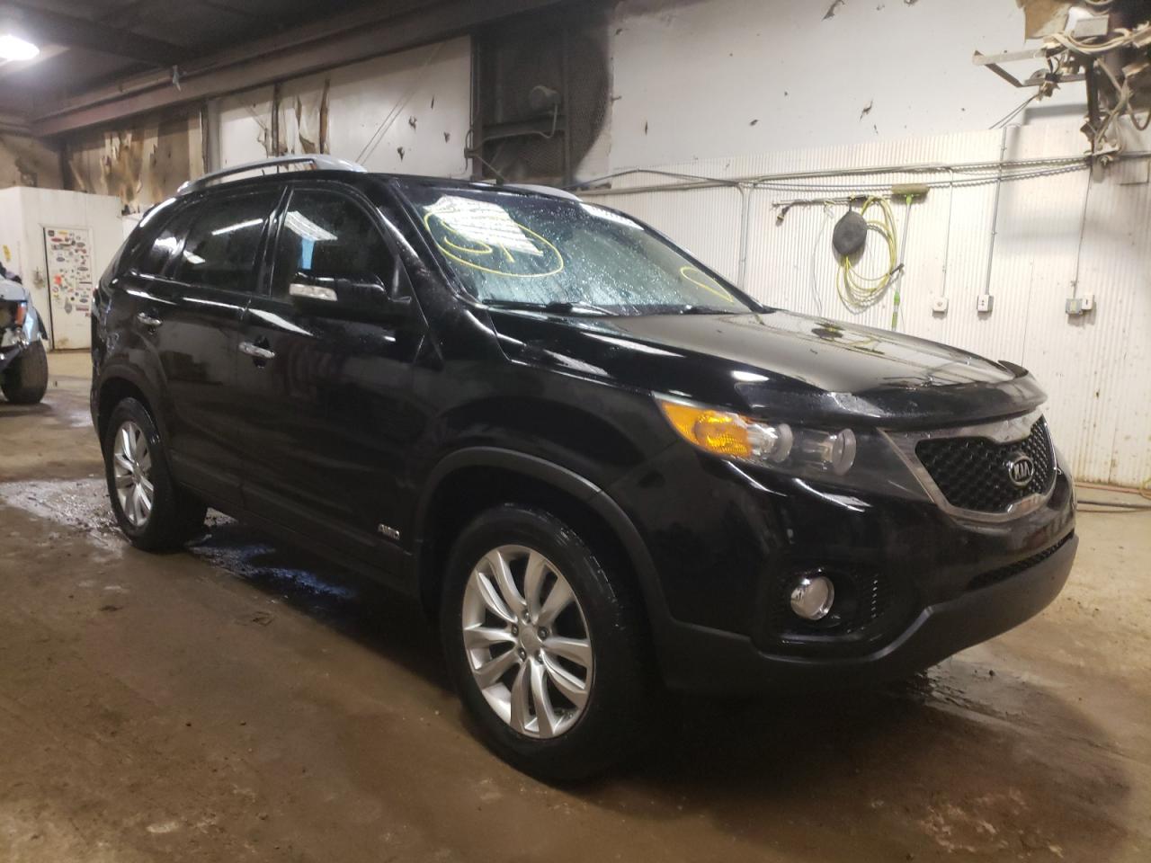 Photo 1 from auction – 2011 KIA SORENTO EX with VIN 5XYKUDA25BG051530