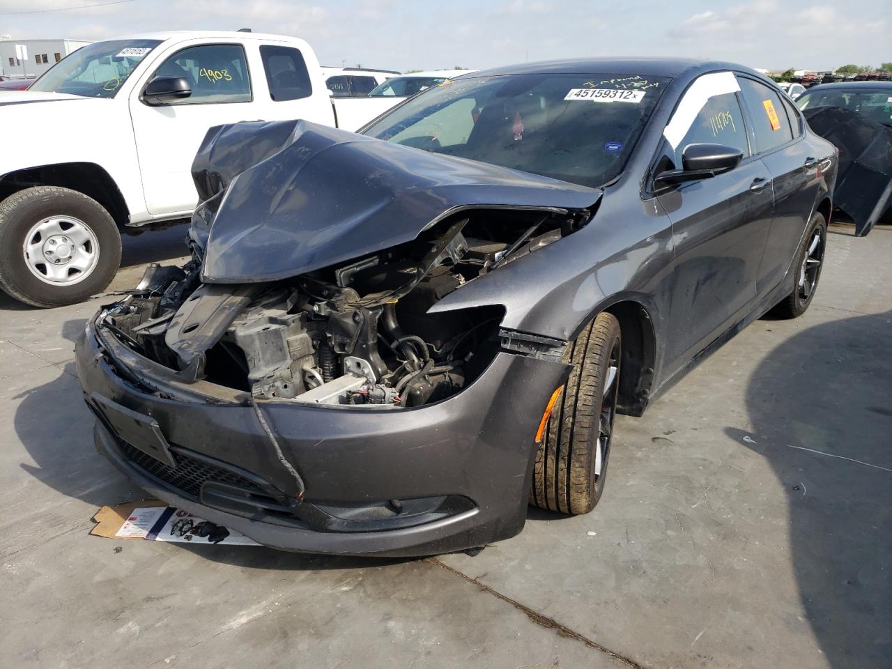 Photo 2 from auction – 2015 CHRYSLER 200 S with VIN 1C3CCCBB0FN748607