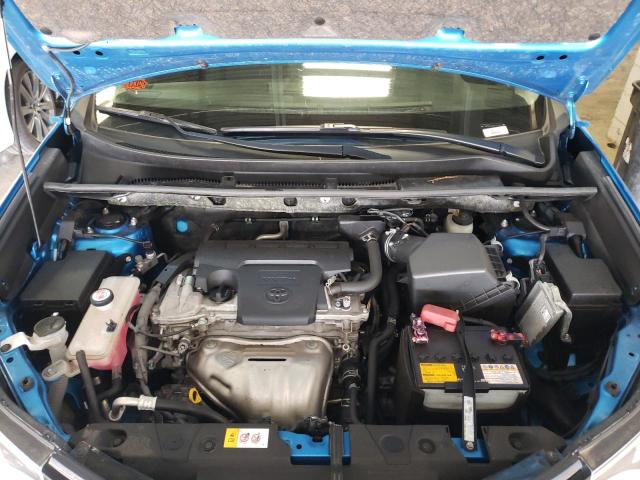 Photo 7 from auction – 2017 TOYOTA RAV4 LIMIT with VIN JTMDFREV0HD219506