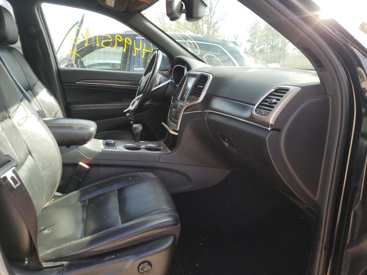 Photo 5 from auction – 2015 JEEP GRAND CHER with VIN 1C4RJFBG0FC894378