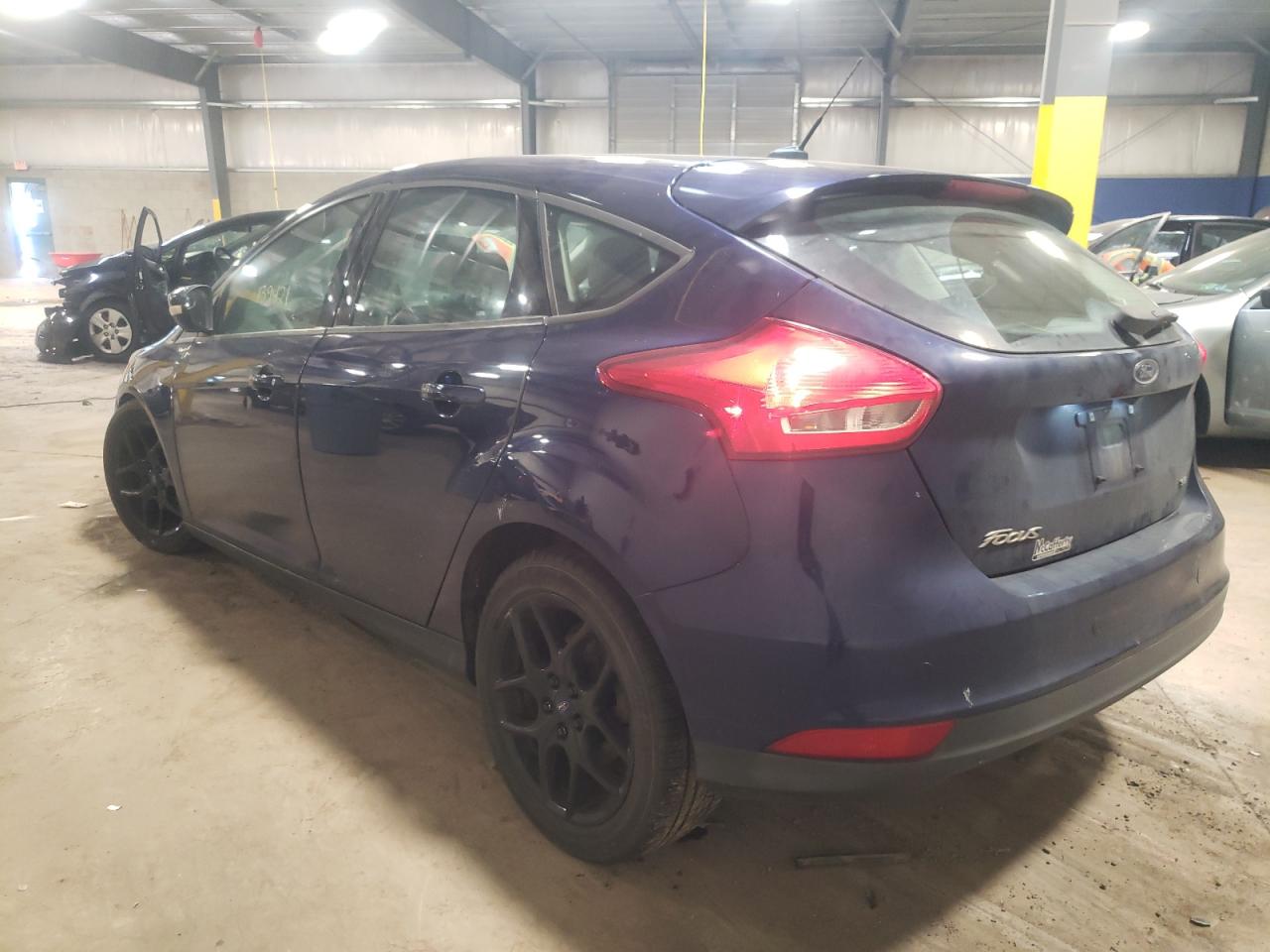 Photo 3 from auction – 2016 FORD FOCUS SE with VIN 1FADP3K22GL312042
