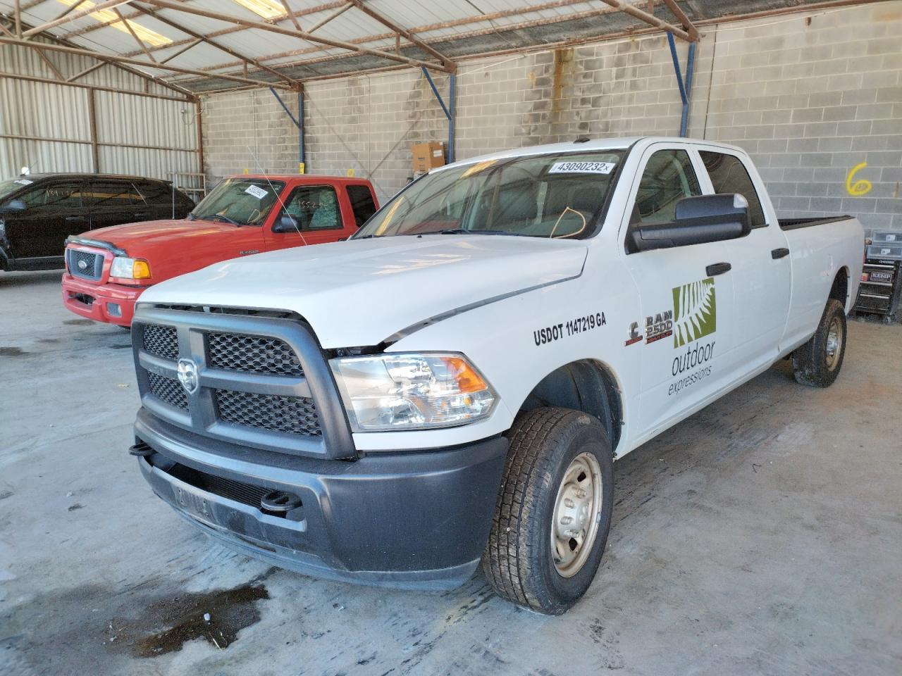 Photo 2 from auction – 2018 RAM 2500 ST with VIN 3C6UR4HL8JG272958